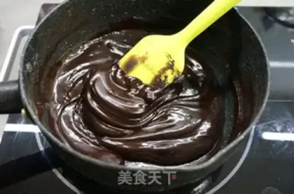 Make Chocolate sauce with chestnut cake step 13