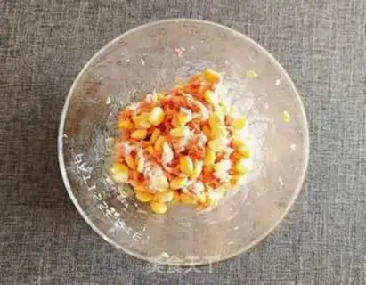 Make Roses holding eggs and dumplings step 0