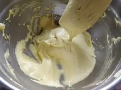 Make Pikachu French Macalon step 6