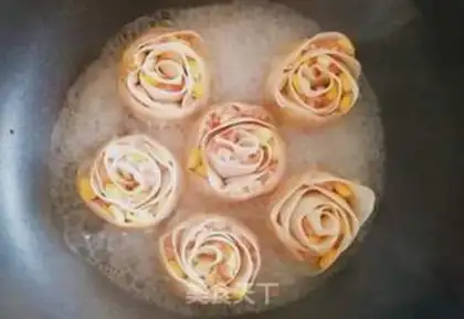 Make Roses holding eggs and dumplings step 5
