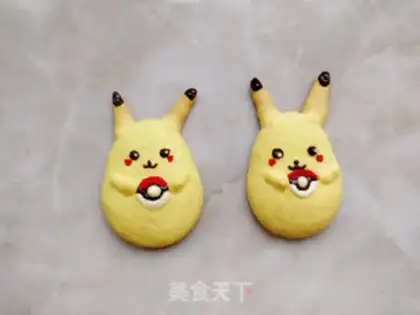 Make Pikachu French Macalon step 11