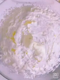 Make Mango Snowmen step 2
