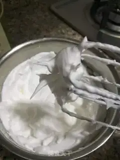 Make Black sesame ricin cake step 6