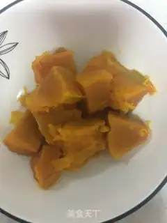 Make Pumpkin buns step 1