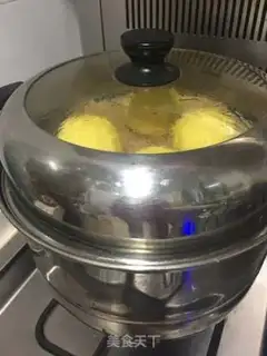 Make Pumpkin buns step 10