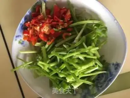 Make Celery beef step 1