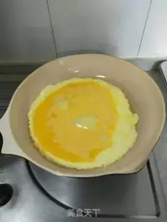 Make Scrambled eggs step 4