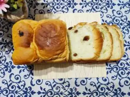 Make raisin toast step 8