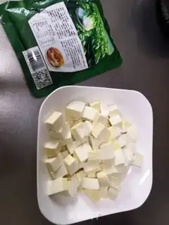 Make Hot cabbage tofu pot step 0