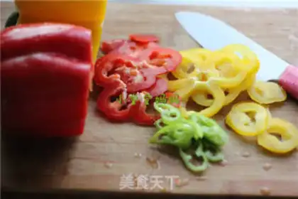 Make # Piggy peppers and puff mushrooms # step 0