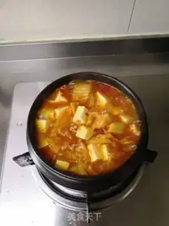 Make Hot cabbage tofu pot step 7