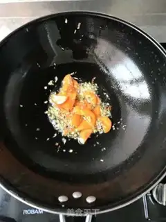 Make A simple version of the jaguar step 5