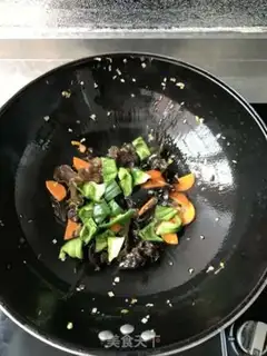 Make A simple version of the jaguar step 7