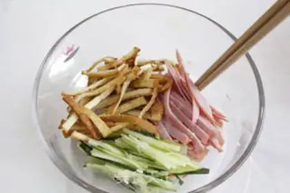 Make Flamingo egg rolls step 5