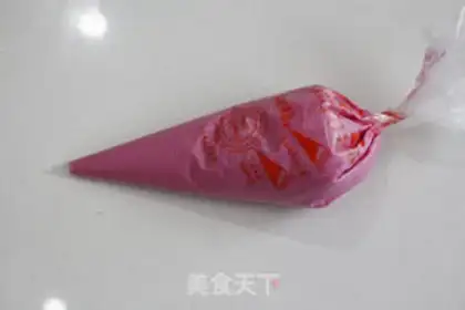 Make Flamingo egg rolls step 6