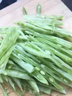 Make Pepper rings for lentils step 3
