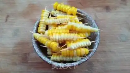 Make Gold corn string step 2