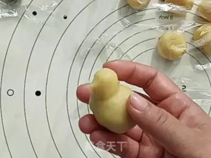 Make Cartoon fruit step 6