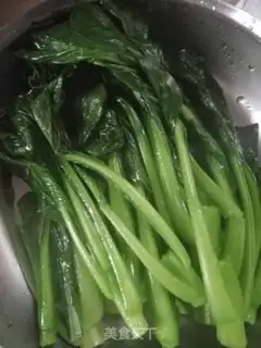Make Garlic cabbage step 3