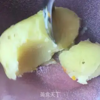 Make Potato buns step 6