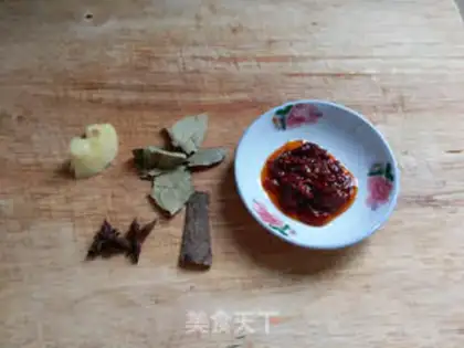 Make Peanut chicken claws step 2