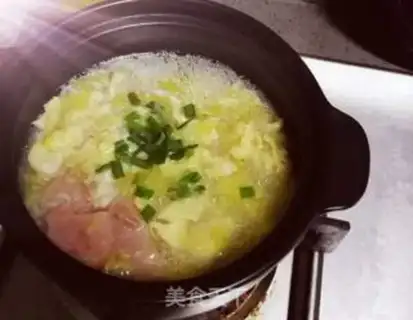 Make Fish soup step 1