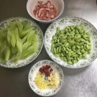 Make Scrambled beans step 0