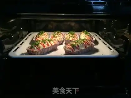 Make Meat-crawling bread step 21