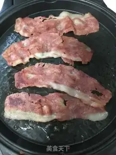 Make Egg pancakes bacon step 1