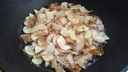 Make Sour sweet gold chips step 3