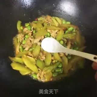 Make Scrambled beans step 7