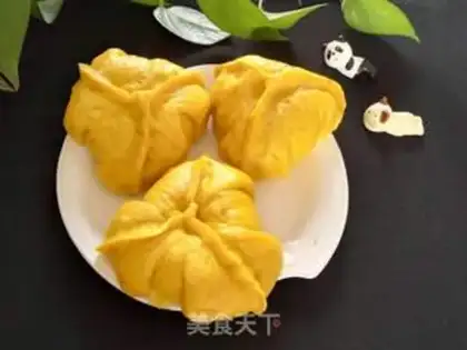Make Pumpkin Sugar Triangle step 17
