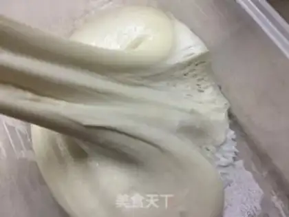Make Christmas bread step 5