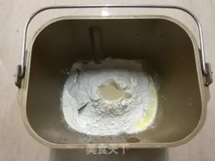 Make Christmas bread step 6