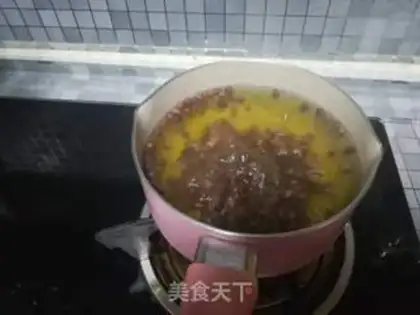 Make Banana red bean shake step 1