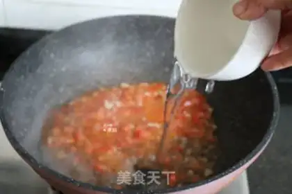 Make Tomato sauce noodles step 6