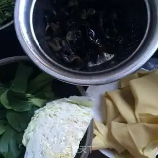 Make Spicy shrimp dumplings step 1