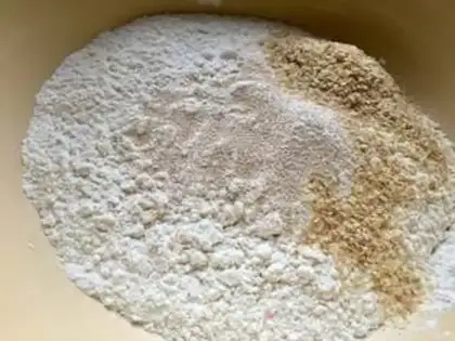Make radish gravy step 0