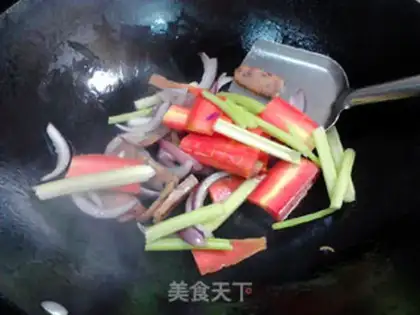 Make Curry hot noodles step 8