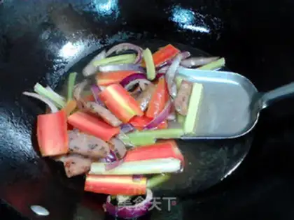 Make Curry hot noodles step 9