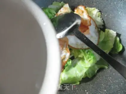 Make Duck eggs, cabbage step 4