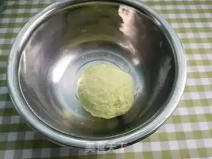 Make Potato egg soup, scissors step 0