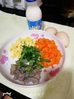 Make Fresh milk varnish eggs step 0