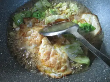 Make Duck eggs, cabbage step 8