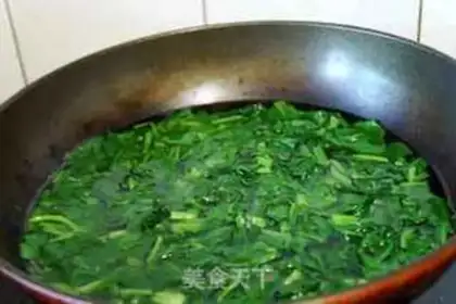 Make Spinach omelet soup step 4