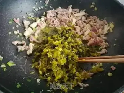 Make Snow veal sushi noodles step 4