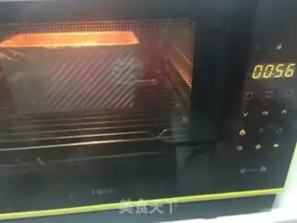 Make Meat pine cheese toast step 12