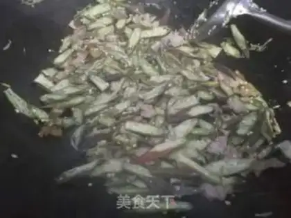Make Autumn fried meat step 9