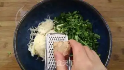 Make A radish ball step 3