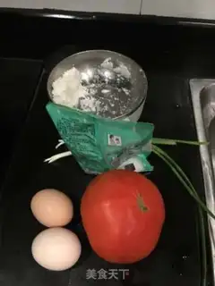 Make Tomato egg soup step 0